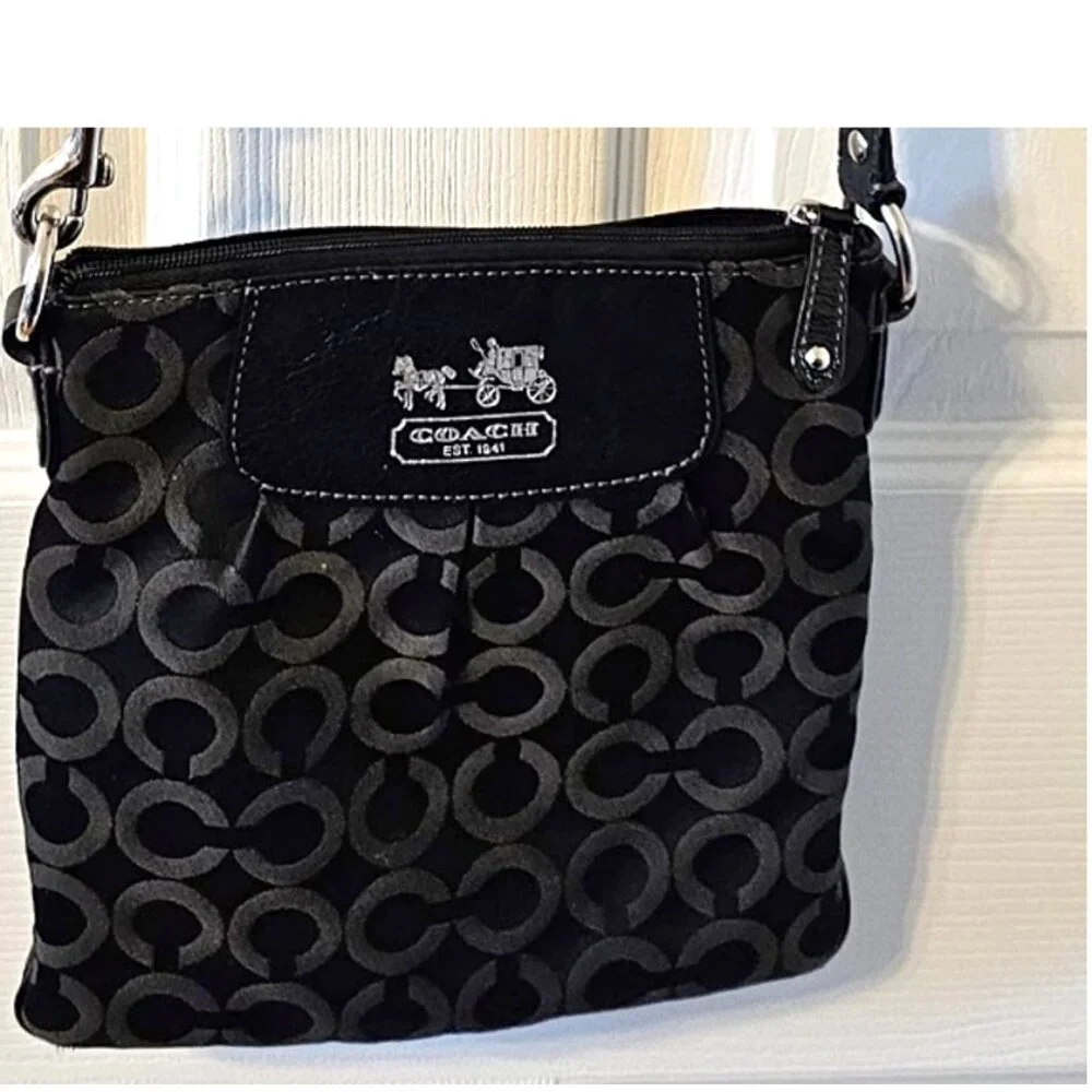 Coach Small Crossbody - Picture 1 of 5